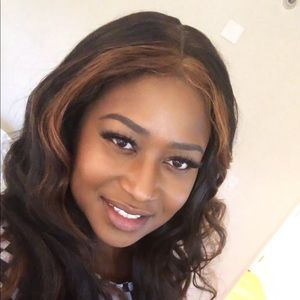 Meet your Posher, Jessica